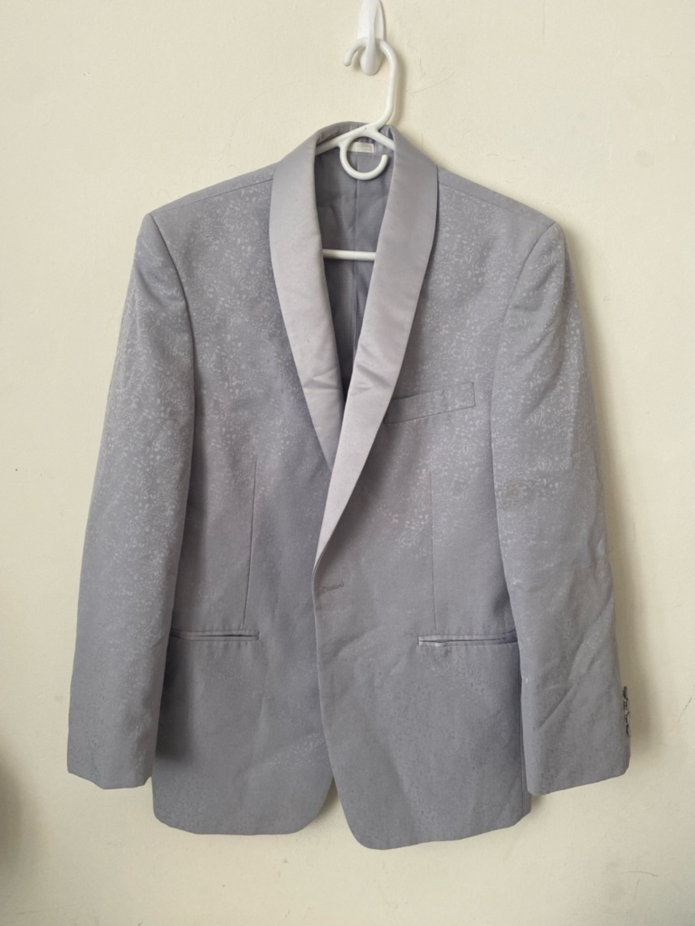 Light Gray Men’s Shawl Collar Blazer